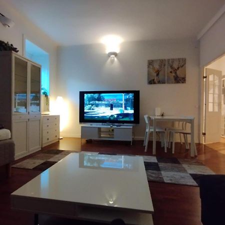Furnished 58 M2 Restaurant In The Heart Of City ! Stokholm Dış mekan fotoğraf